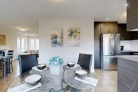 1311 Weller Cross, Milton, ON L9T 6K4