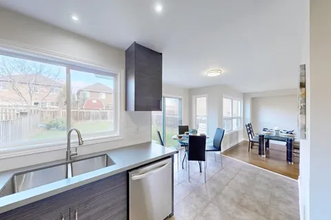 1311 Weller Cross, Milton, ON L9T 6K4
