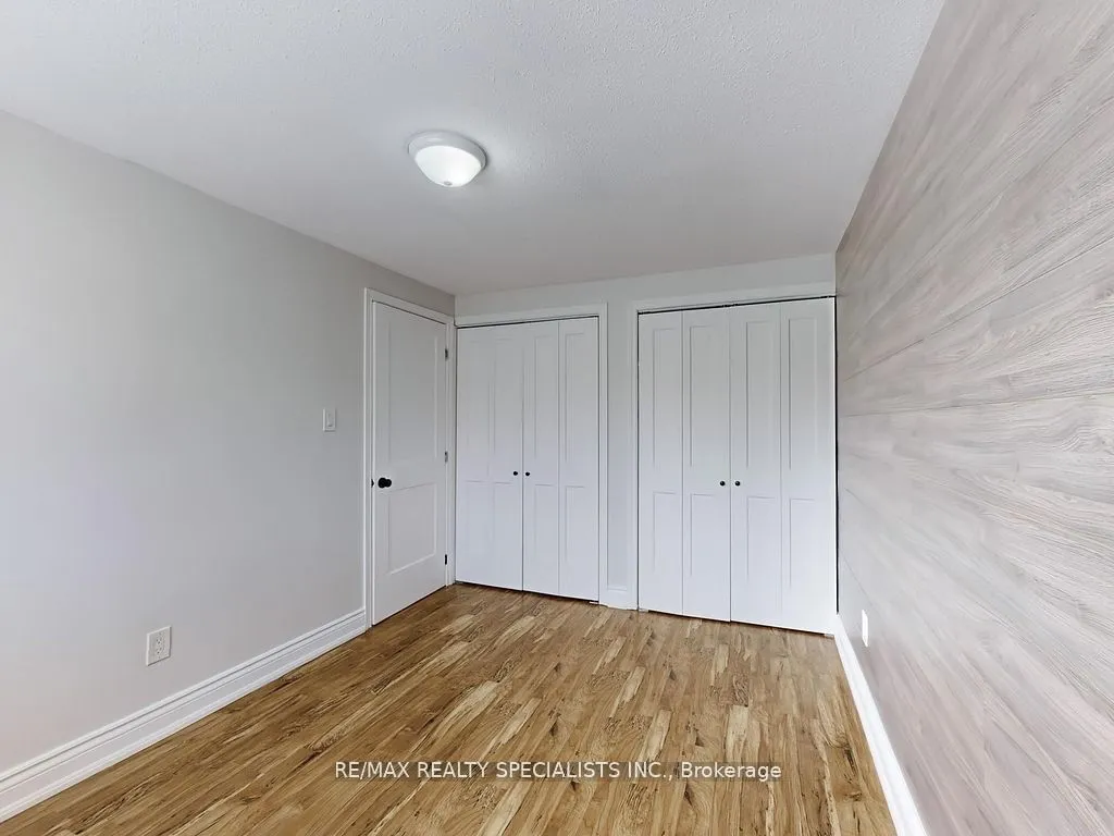 34 Madoc Drive, Brampton, ON L6V 1Z9