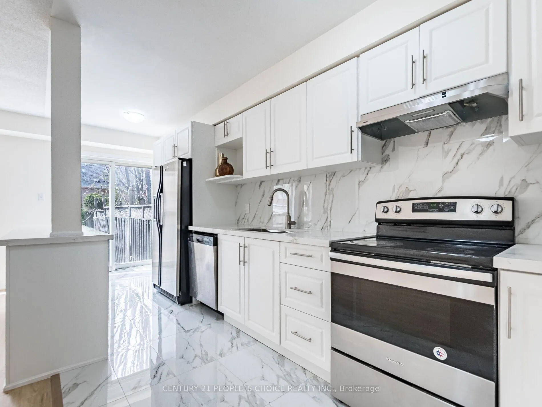 32 Twin Pines Crescent, Brampton, ON L7A 1M6