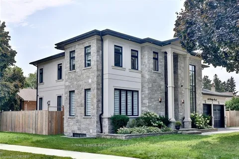 1164 Bridge Road, Oakville, ON L6L 2C1