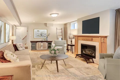 3157 The Credit Woodlands N/A, Mississauga, ON L5C 2J2