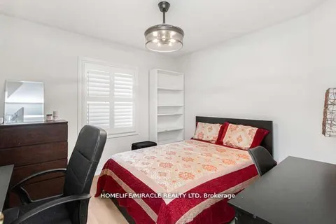 452 Nairn Circle, Milton, ON L9T 8A6