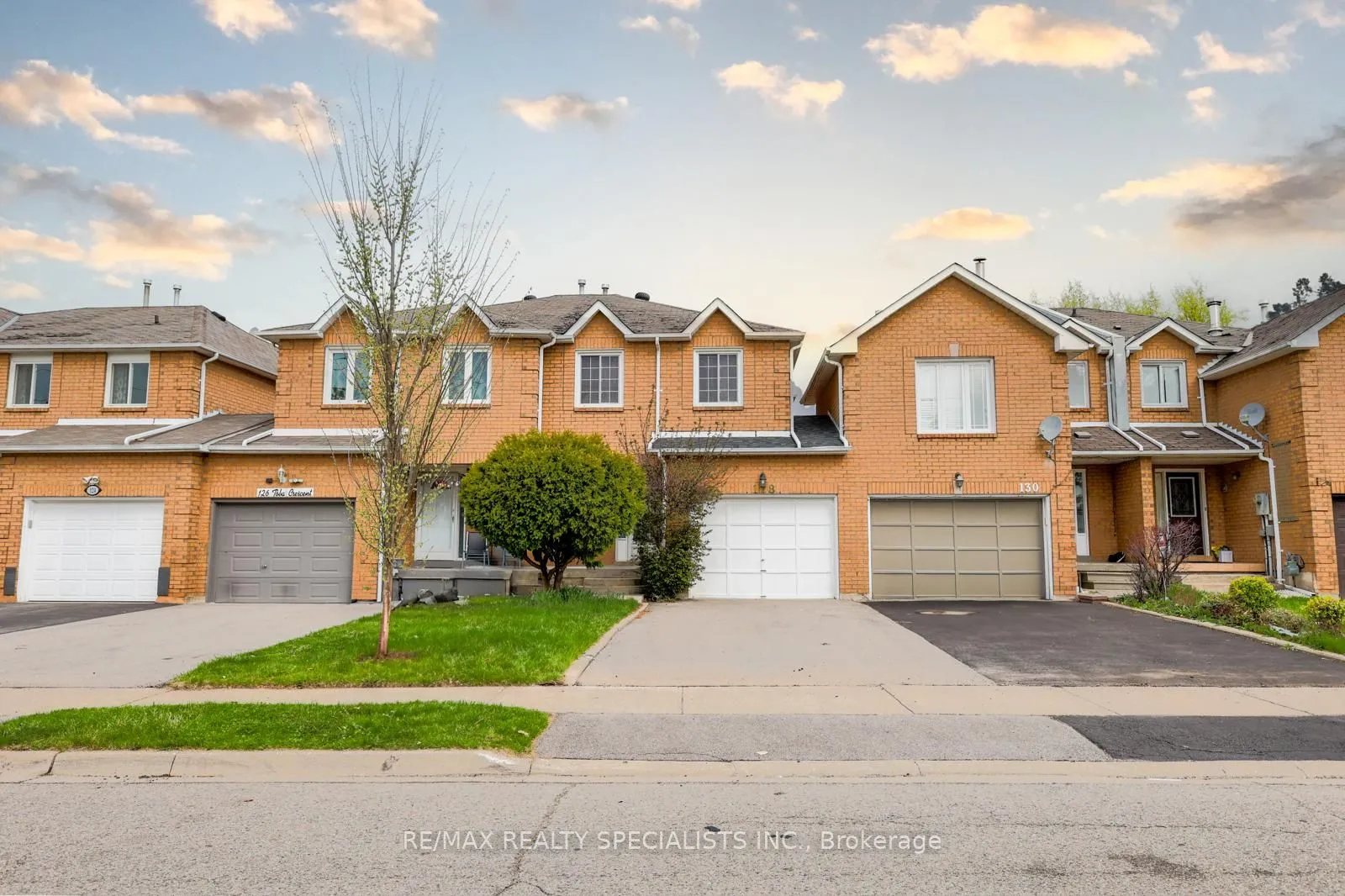 128 TOBA Crescent, Brampton, ON L6Z 4R9