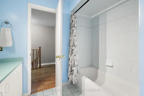 128 TOBA Crescent, Brampton, ON L6Z 4R9