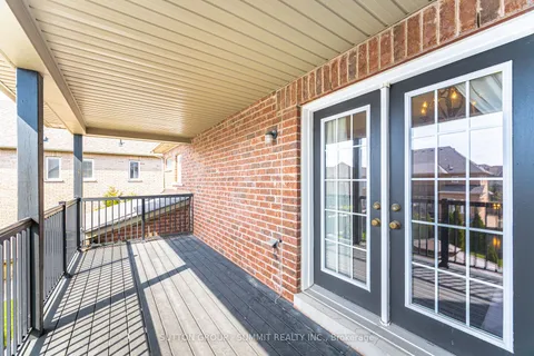 16 Adastra Place, Brampton, ON L6P 3B4