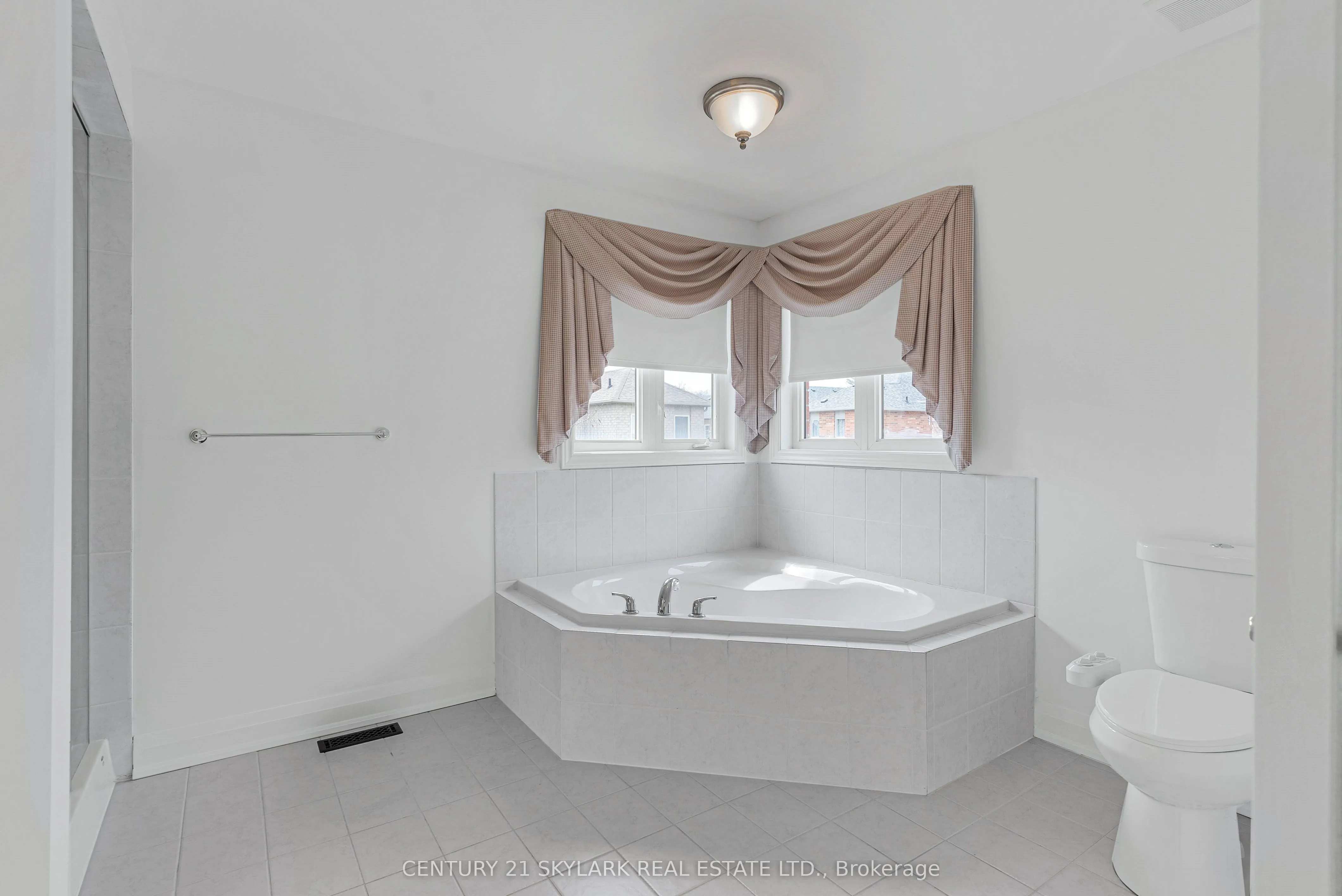 5178 Churchill Meadows Boulevard, Mississauga, ON L5M 8B6