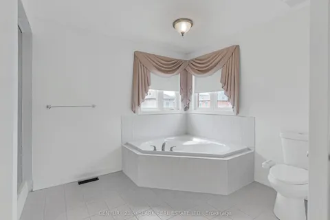 5178 Churchill Meadows Boulevard, Mississauga, ON L5M 8B6