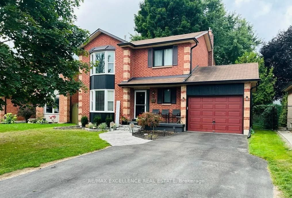 12 Fieldgate Drive, Orangeville, ON L9W 4K8