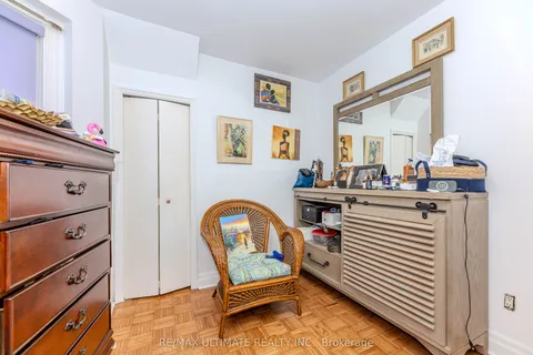 1261 Davenport Road, Toronto, ON M6H 2H2