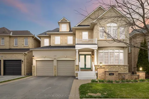 3301 Skipton Lane, Oakville, ON L6M 0K2