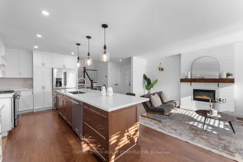 19 Vanderbrent Crescent, Toronto, ON M9R 3W9