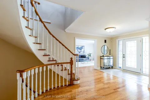 4196 Bridlepath Trail, Mississauga, ON L5L 3G1