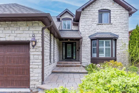 4196 Bridlepath Trail, Mississauga, ON L5L 3G1