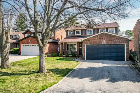 3953 Selkirk Place, Mississauga, ON L5L 3L5