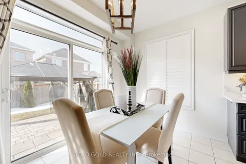 4681 Ray Lane, Burlington, ON L7M 0N9