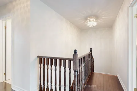 4681 Ray Lane, Burlington, ON L7M 0N9