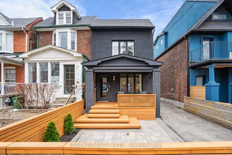 63 Edwin Avenue, Toronto, ON M6P 3Z5