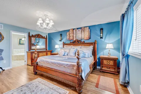 128 Valleycreek Drive, Brampton, ON L6P 2G2