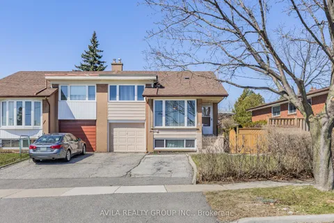 4 Fallingdale Crescent, Toronto, ON M3J 1C3