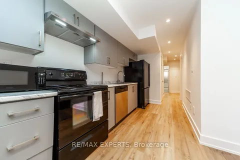 68 Twenty Fourth Street, Toronto, ON M8V 3N8