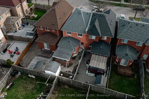 5129 Boardwalk Drive, Mississauga, ON L5R 3X7
