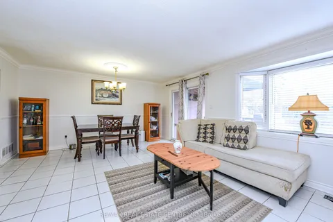 2 Charters Road, Brampton, ON L6V 2S5