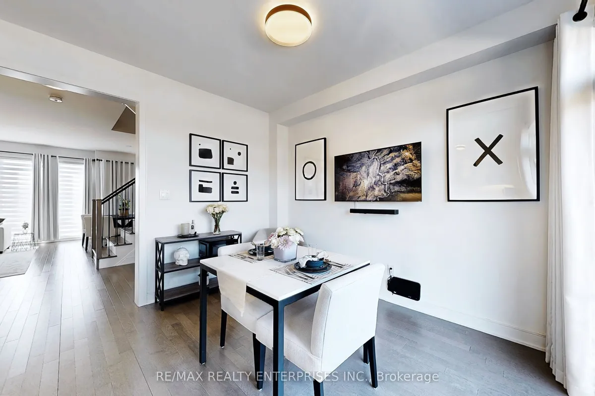 2497 Littlefield Crescent, Oakville, ON L6M 5L9