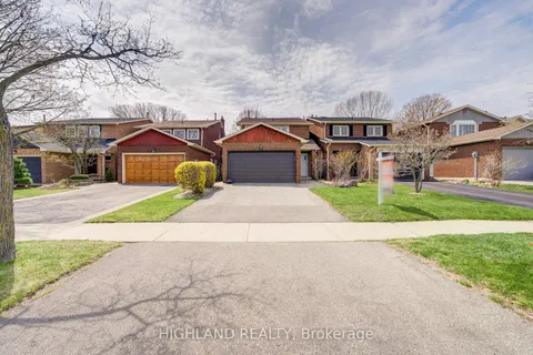 4196 Treetop Crescent, Mississauga, ON L5L 2L9