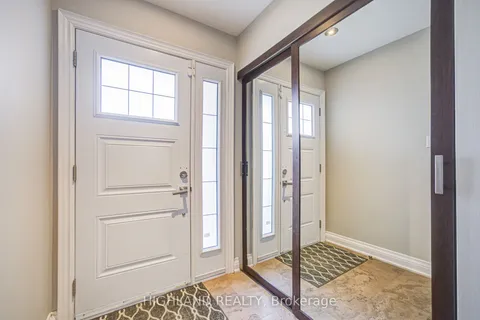 4196 Treetop Crescent, Mississauga, ON L5L 2L9