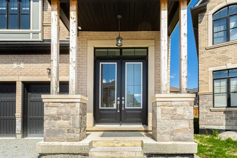 44 Royal Fern Crescent, Caledon, ON L7C 4H1