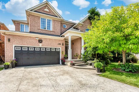 3082 Scotscraig Crescent, Oakville, ON L6M 5G7