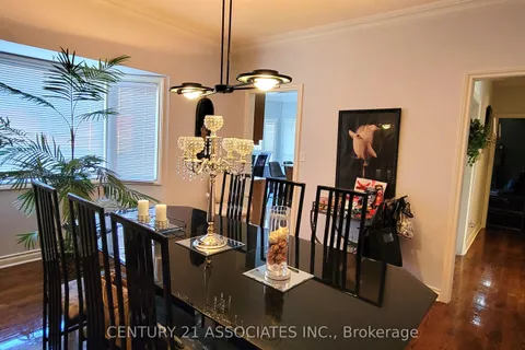 2031 Eckland Court, Mississauga, ON L5L 5W5