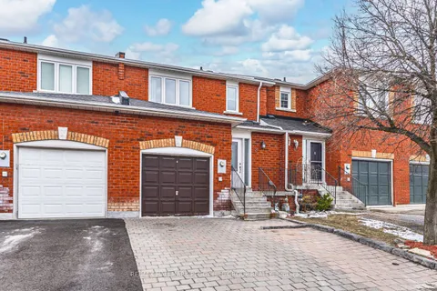 8 Rolling Hills Lane, Caledon, ON L7E 1T9