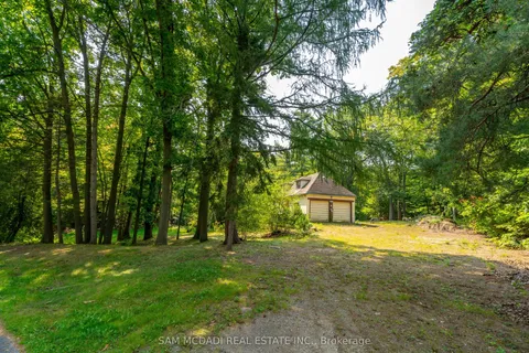 1322 Birchview Drive, Mississauga, ON L5H 3E4