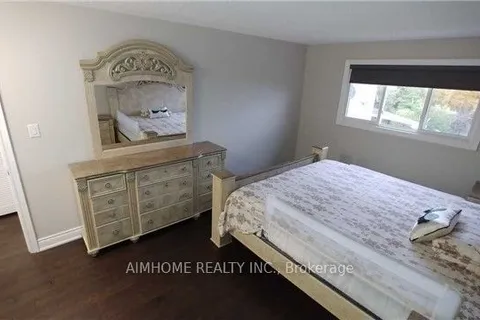 655 Brougham Place, Mississauga, ON L5B 2Z5