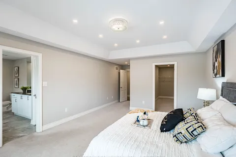 1259 Mcphedran Point, Milton, ON L9E 1J5