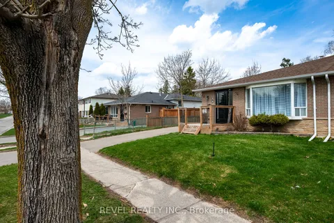 35 Edelwild Drive, Orangeville, ON L9W 2Y4