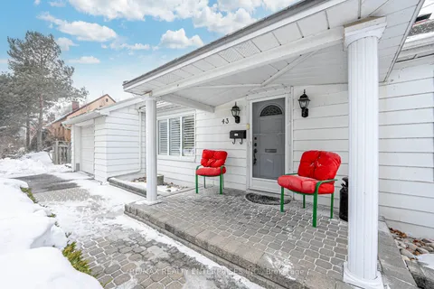 43 Maple Avenue, Mississauga, ON L5H 2R5