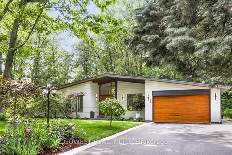 344 Dalewood Drive, Oakville, ON L6J 4P5