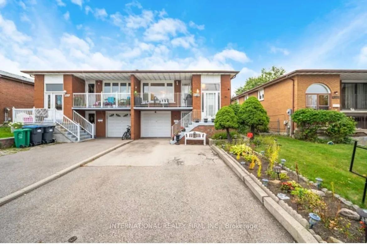 4103 Clevedon Drive, Mississauga, ON L4Z 1J4
