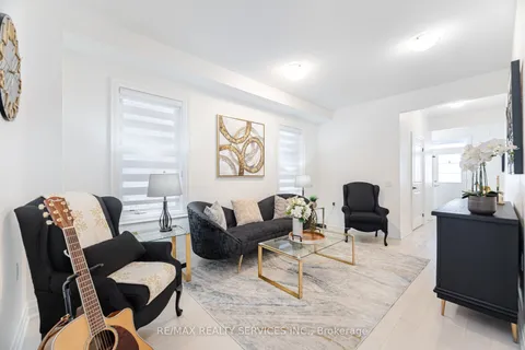 58 Deer Ridge Trail, Caledon, ON L7C 3Z6