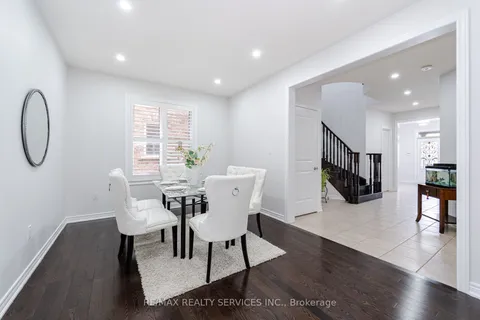 7 Swanton Road, Brampton, ON L6X 5J3