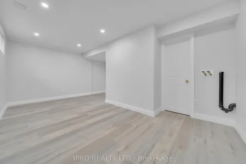 124 Parkinson Crescent, Orangeville, ON L9W 6X3
