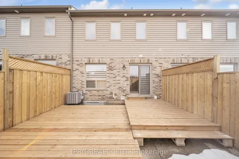 124 Parkinson Crescent, Orangeville, ON L9W 6X3