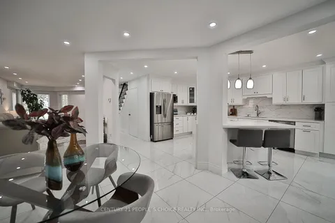 3596 Nutcracker Drive, Mississauga, ON L5N 6G1
