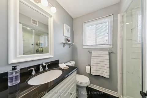 120 Flowertown Avenue, Brampton, ON L6X 3Y6