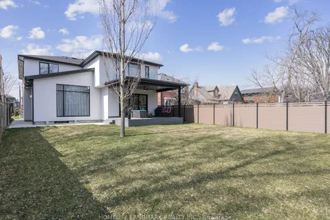 37 Wanita Road, Mississauga, ON L5G 1B3