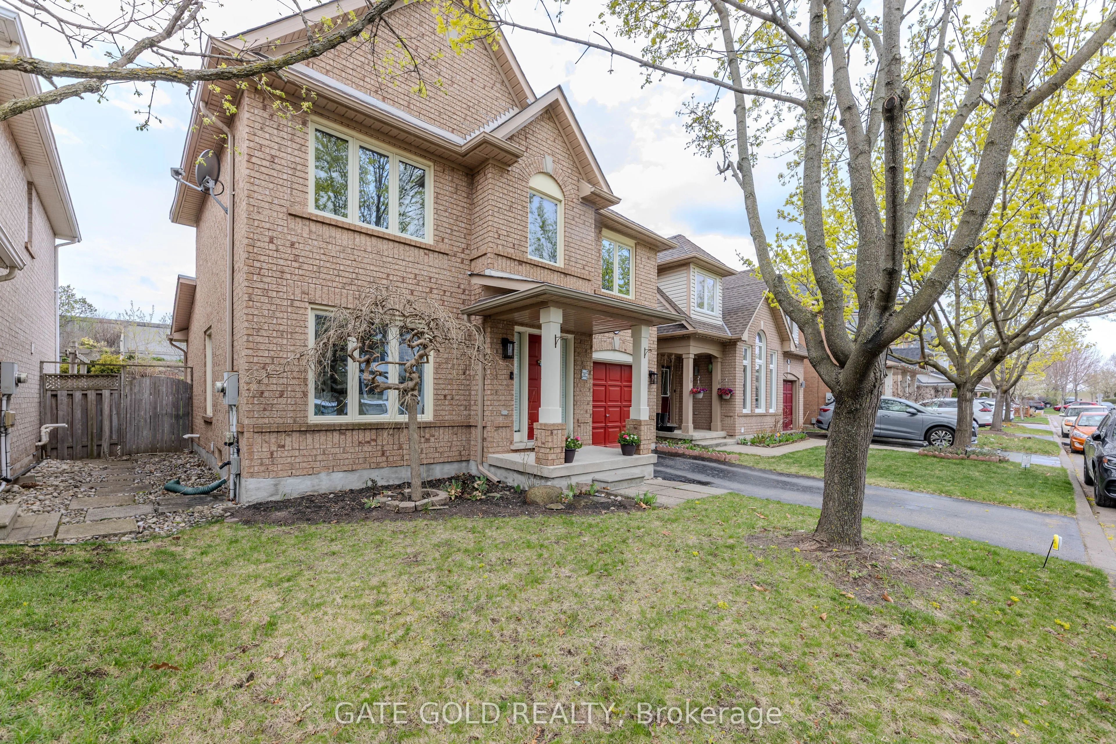 5154 Ridgewell Road, Burlington, ON L7L 6N7