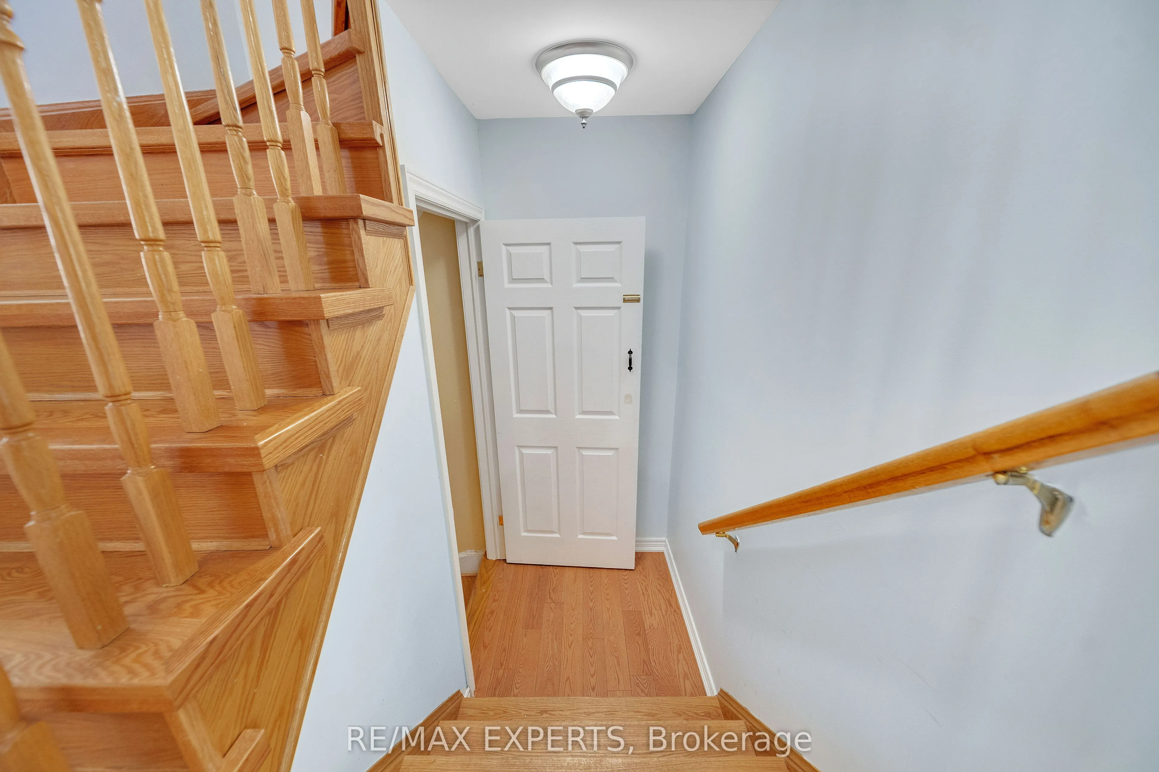 13 Stable Gate, Brampton, ON L7A 1V5
